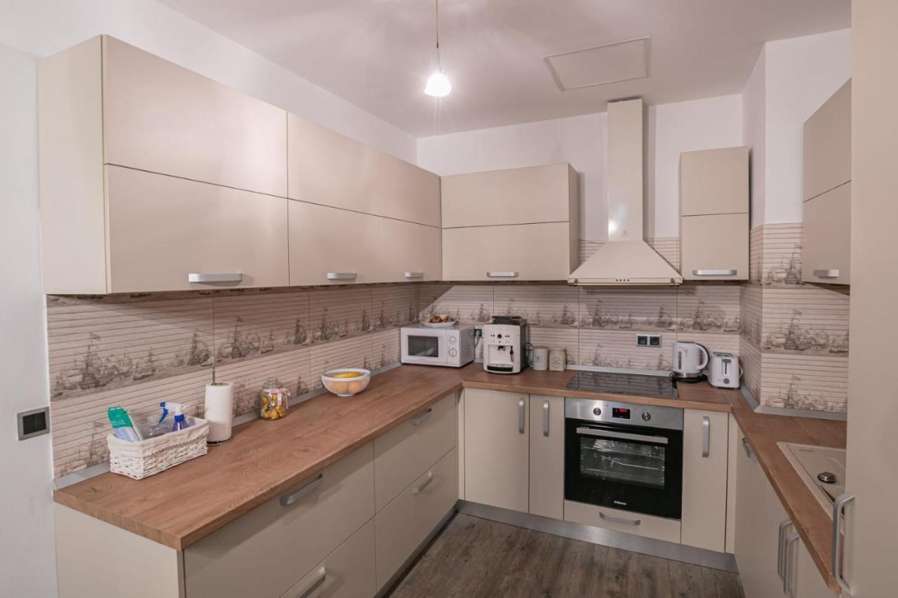 Anastasia Mountain Apartment - Poiana Braşov Eksteriør bilde